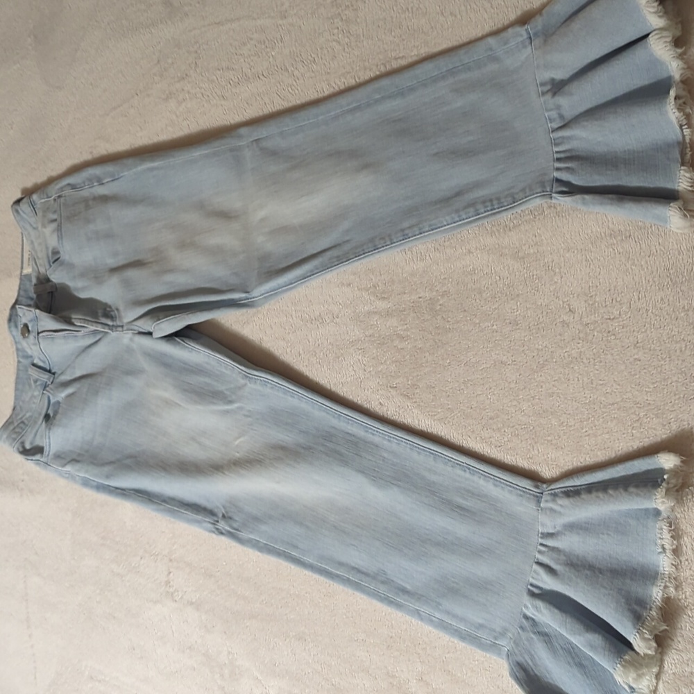 Vince Camuto flare crop jeans